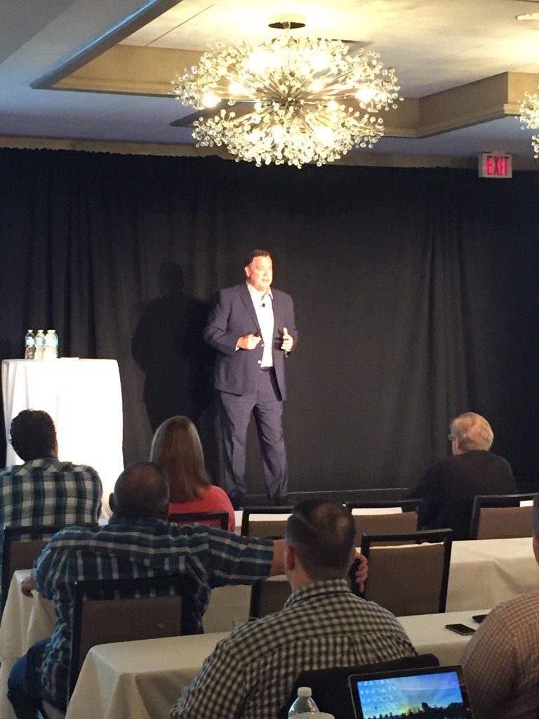 BlueMantisIT's tweet photo. CEO @Ron_Dupler giving closing remarks at #cloudscape2016! Thanks to all for another great event! https://t.co/7ullBBWoOW