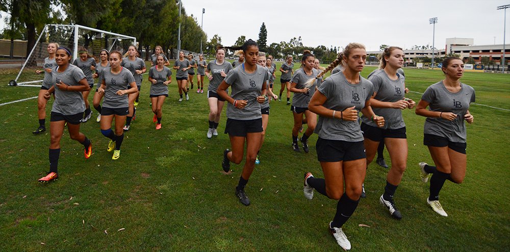 BigWestWSOC's tweet photo. Happy first day of practice! Out with @LBSUSoccer at the site of the 2016 #BigWest Tournament. #StartBig #BWCSoccer https://t.co/l6UZkW2u63