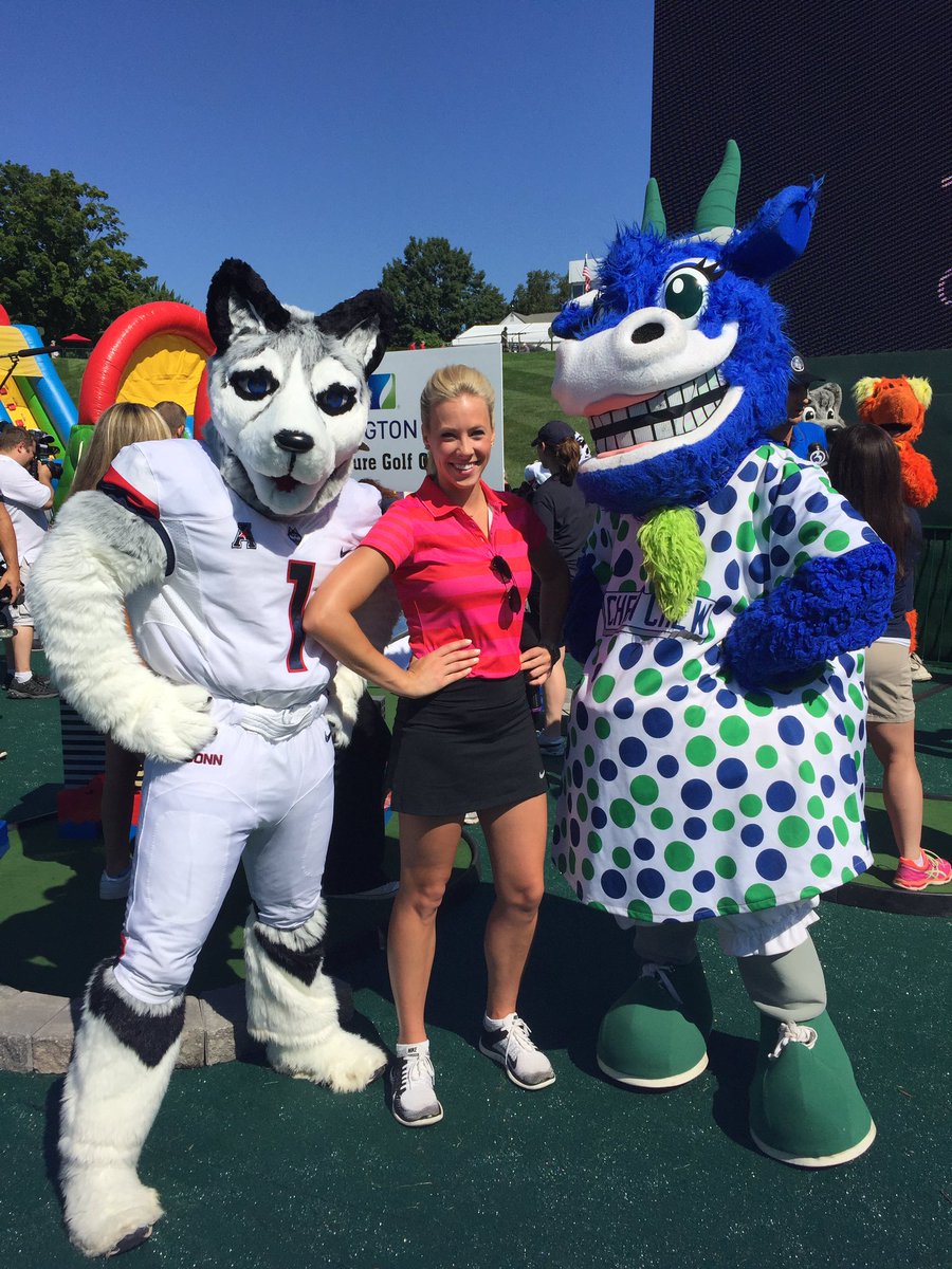 teryngregson's tweet photo. Loved hosting @TravelersChamp Mini Golf tourney! Thanks to @danedehaan, @TheRealCJAdams &amp; Luke Wilson for coming! https://t.co/1xo1nqEXhm