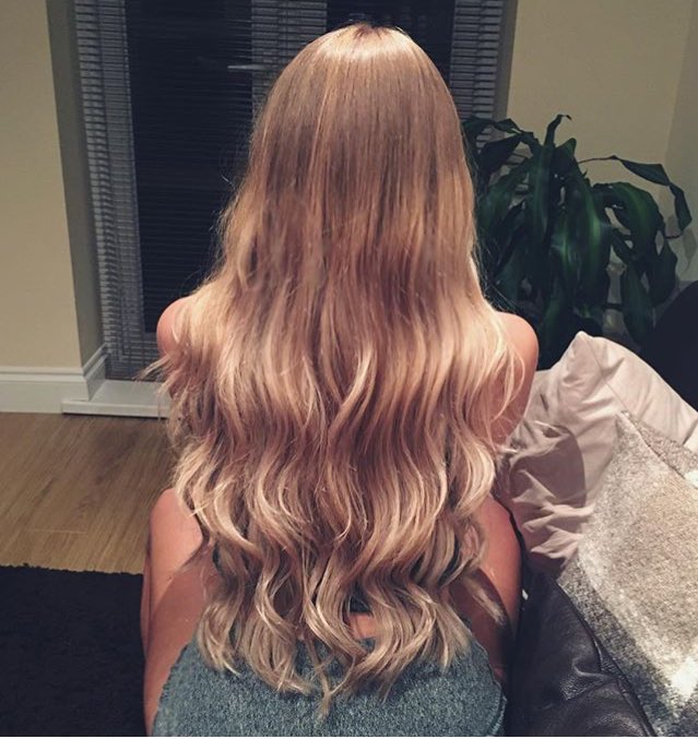 queenbethhx's tweet photo. Even the back of my head is perfect 😂 send me gifts so I can humiliate u..queenbethx@gmail.com @RTpig #betas #Findom https://t.co/KjatWqxvsA