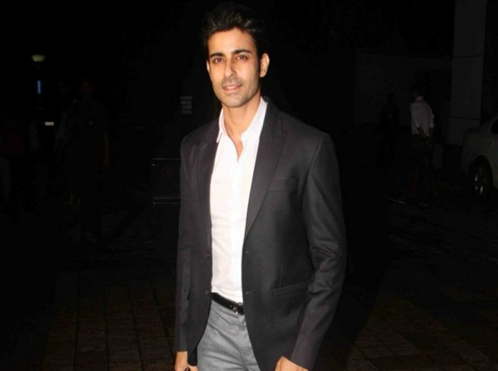 s25320581's tweet photo. Unseen Pic #KingRode π
#DivekReception Party
#GautamRode π
@gautam_rode
#WithGautamRodeForever ππ
@GautamRodeTeam https://t.co/SVXB6EAacn