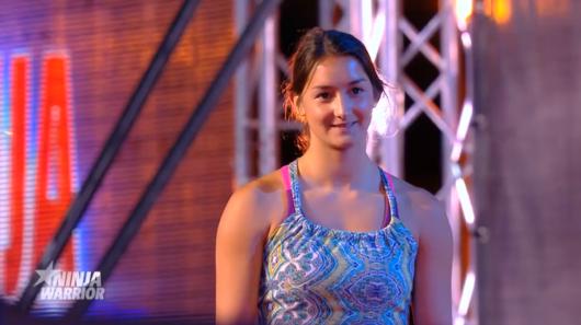 TF1GroupeOff's tweet photo. #NinjaWarrior Revivez le parcours d'Elsa Ponzo : une performance IMPRESSIONNANTE ! 💪➡ https://t.co/epUXY3lI40 https://t.co/Yz5Wg3qjWE