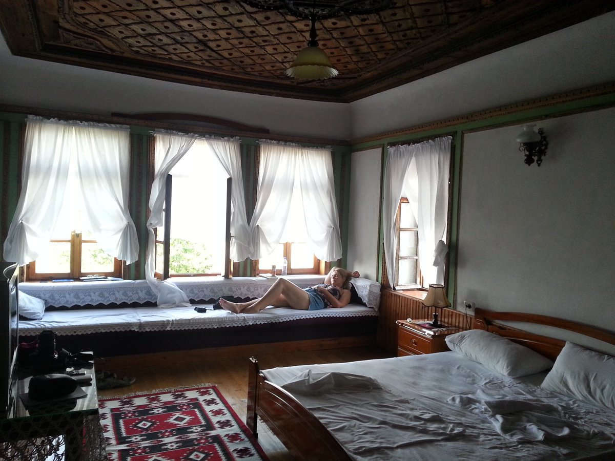 60rl's tweet image. Staying in a Ottoman era townhouse in Gjirokastra, Albania