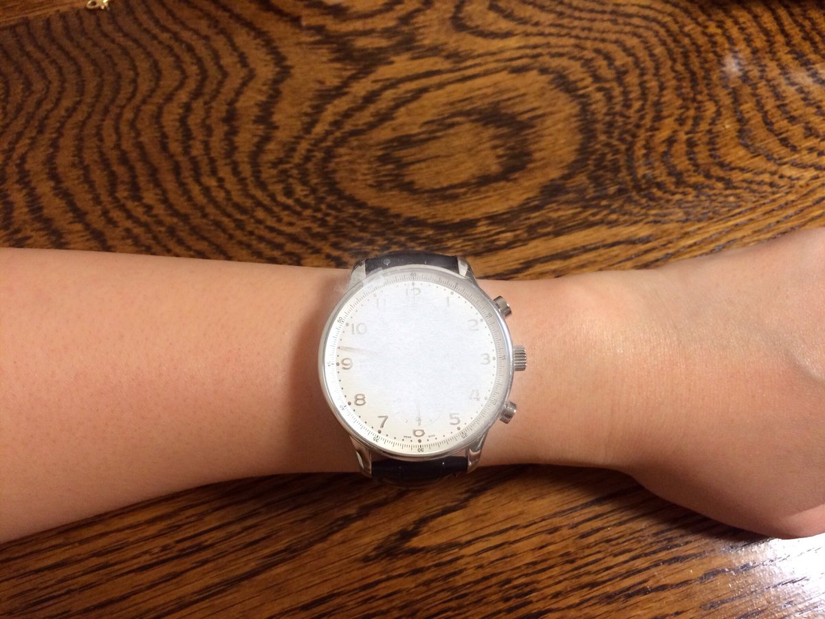 Erica 昨日の雑誌 そもそもラニア王妃がいつブルカを着ていたのか