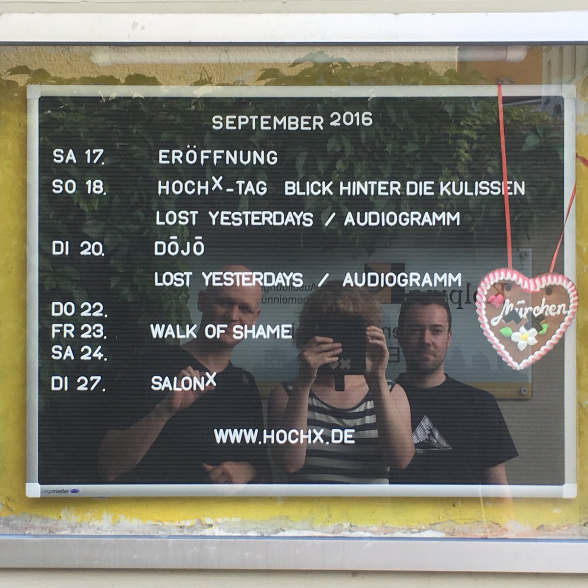 HochX Theater tweet media