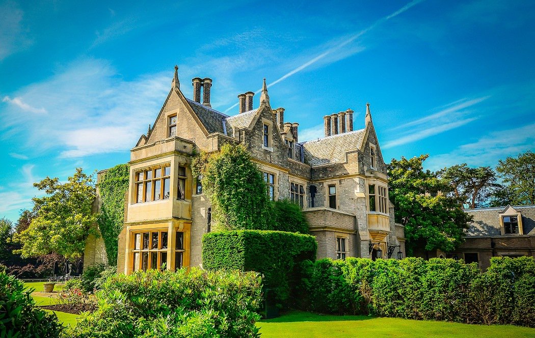 FoxhillsCollectionHR tweet media