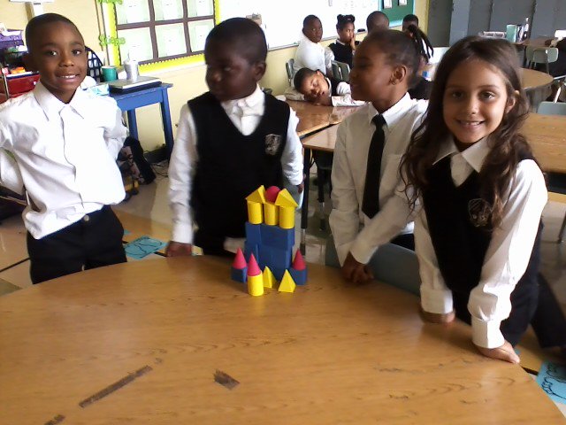 K_Kidd_ICPS's tweet photo. The challenge: Work with your group to make the tallest tower you can that will hold the sphere on top. https://t.co/CzUD36QhxA