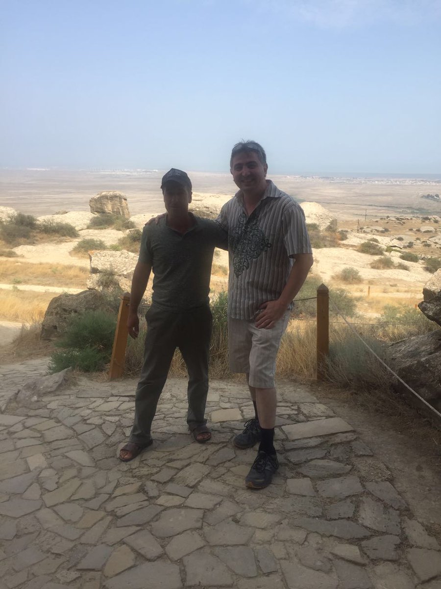 TofikNZ1's tweet photo. My Good Friend AGA-SEF fr #Gobustan
#Tourguide Look out for him!
amazing human being!
#azerbaijan #DestinationEuro https://t.co/GpTo6RoH1y