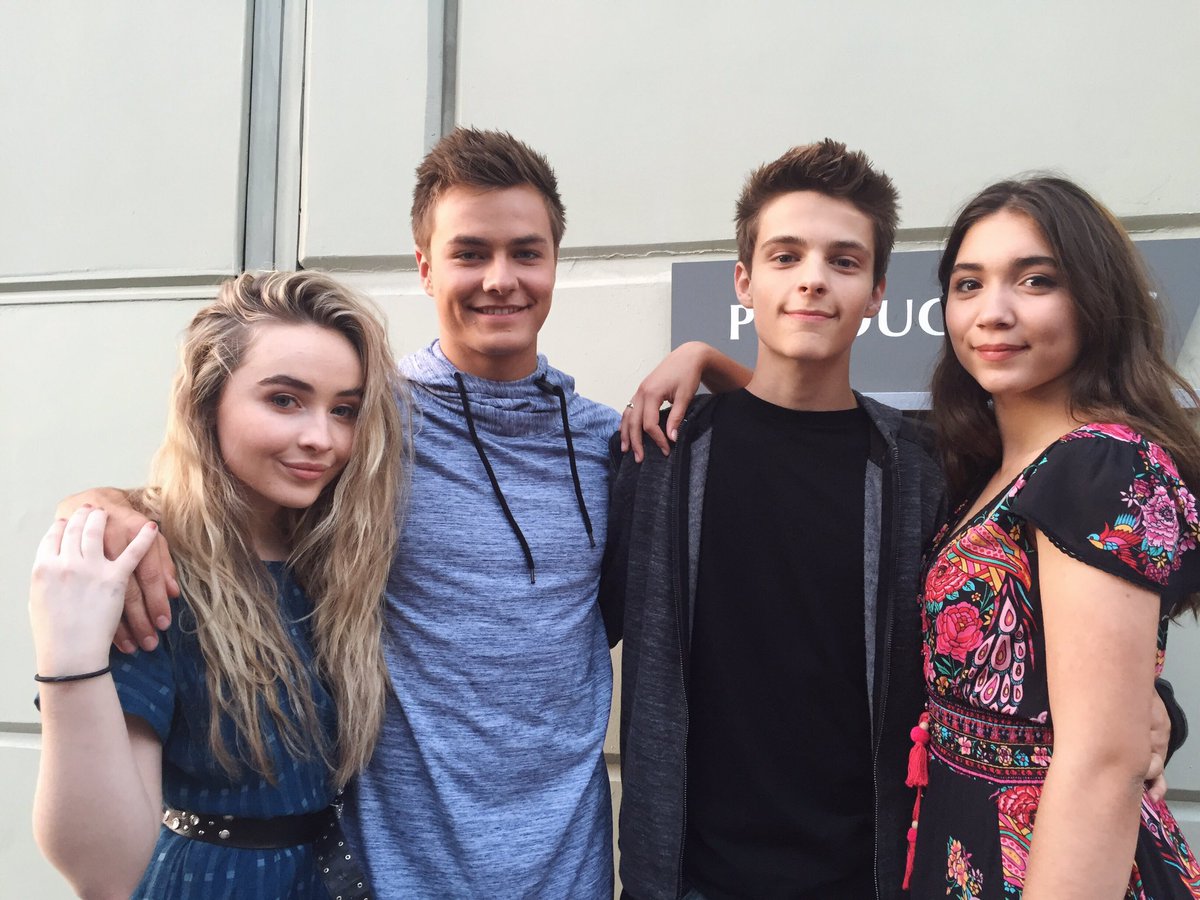 coreyfogelmanis's tweet image. s3