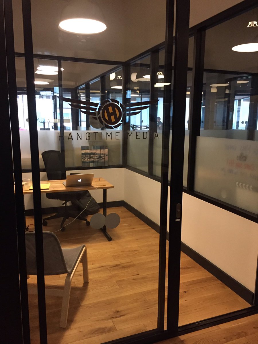 MarcSnyderman's tweet photo. Great strategy session with @HangtimeMedia at our @WeWork offices in NoLibs. https://t.co/BRxLMk2r55 #dronevideo https://t.co/RnsYlnKwhr
