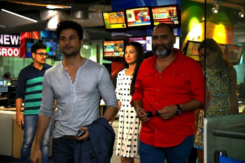 RajeevkSquad's tweet photo. Rt #Throwback from #FeverPromotions #FeverOnAug5 With Karanji @nichefilmfarm https://t.co/ENDAPGAtwC