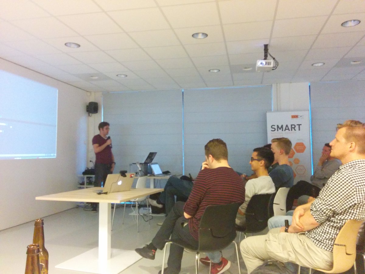 Second talk of the night by <a href="/daan_van_berkel/">Daan van Berkel</a>; 'Elm from the trenches'