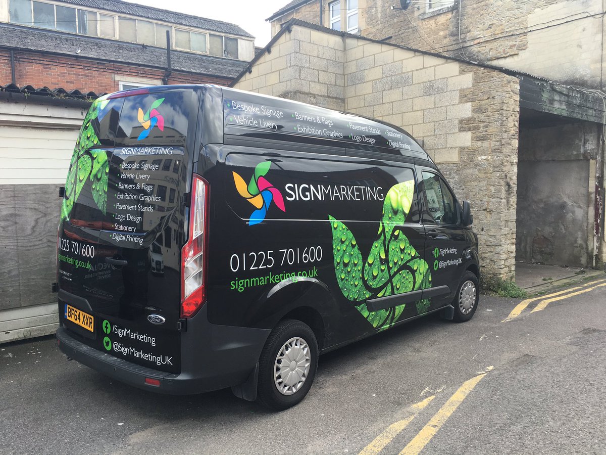 Signpeeps's tweet image. Really enjoyed applying the new graphics today, we hope you like them as much as we do.