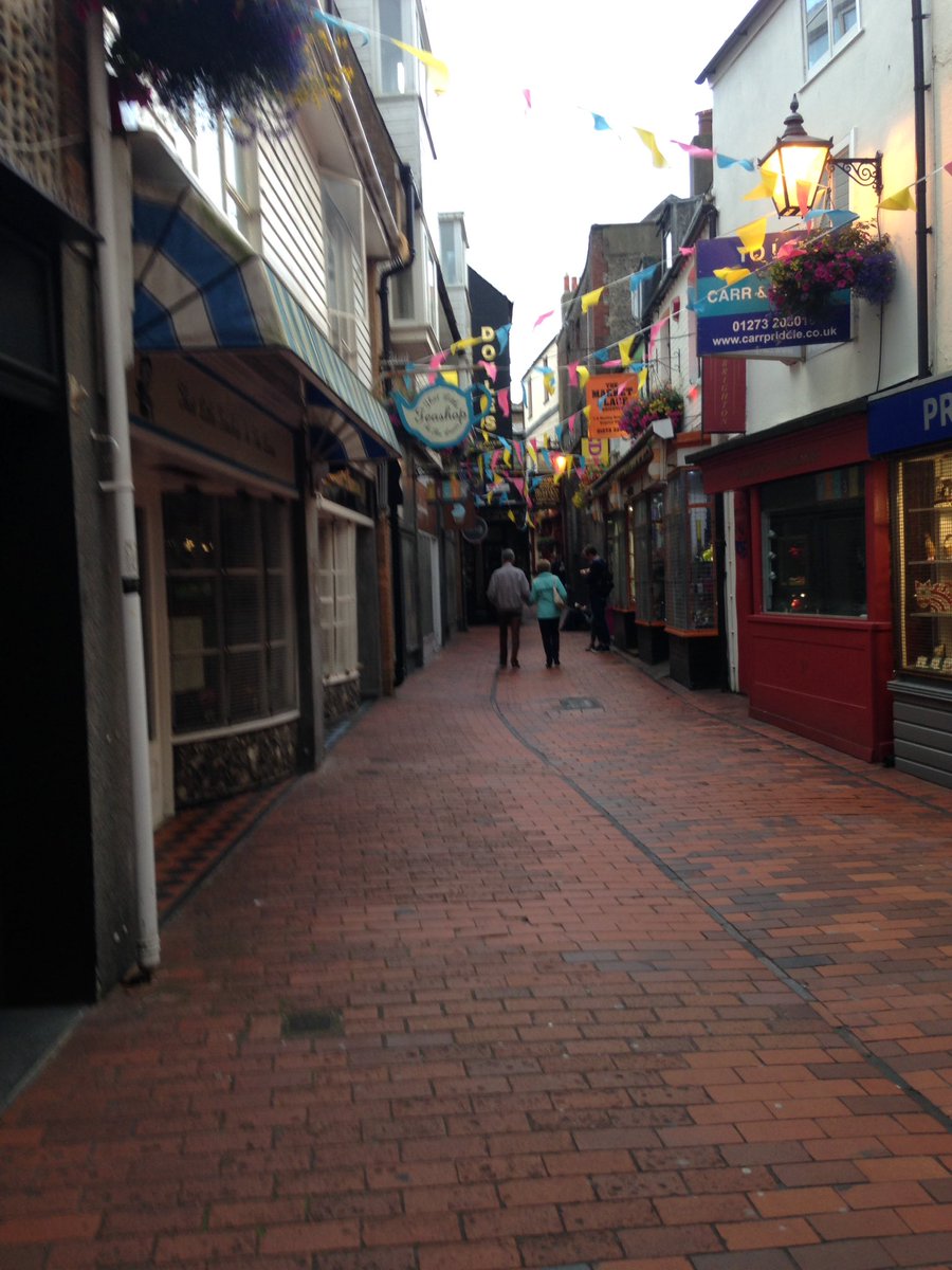 StuartLyddon's tweet image. Doing my best to relax in The Bath Arms, Brighton before tomorrow nights performance with Folksy Theatre ...