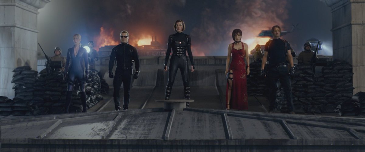 ぶた子とiohazard No Twitter 8月9日に映画 Resident Evil The Final Chapter バイオハザード ザ ファイナル のトレーラーが公開されるそうですが ジルエイダレオンは出演しないのなら前作のラストシーン後 一杯やって帰ったんでしょうか