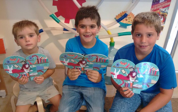 bibliosantpol's tweet photo. A la @bibliosantpol, a més de #bibliolovers, tenim #GeniusLovers!!  @bibliotequesXBM @ajsantpol @Qfemalesbiblios https://t.co/ybBDuS25VX
