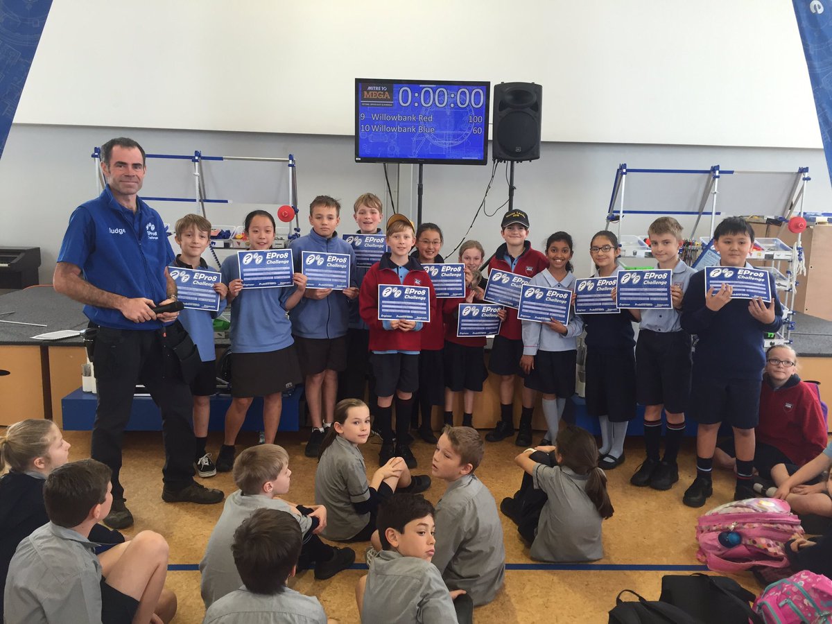 stuarta_86's tweet photo. Having a blast at the Ed Pro 8 challenge! @StonefieldsSch #EPro8Challenge #technology #collaboration #2ndplace https://t.co/tO9Aba3Ahp