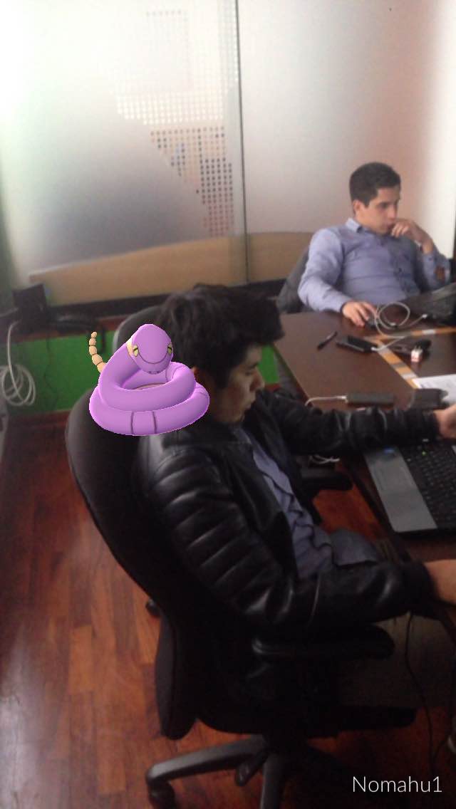 NutrishakePeru's tweet photo. @PokemonGoNews @PokemonGoPeru_ #PokémonGo Llegó Pokemon Go a Perú y ya invade nuestra oficina! #atrapalosya! https://t.co/8Rnj3e9Rh7