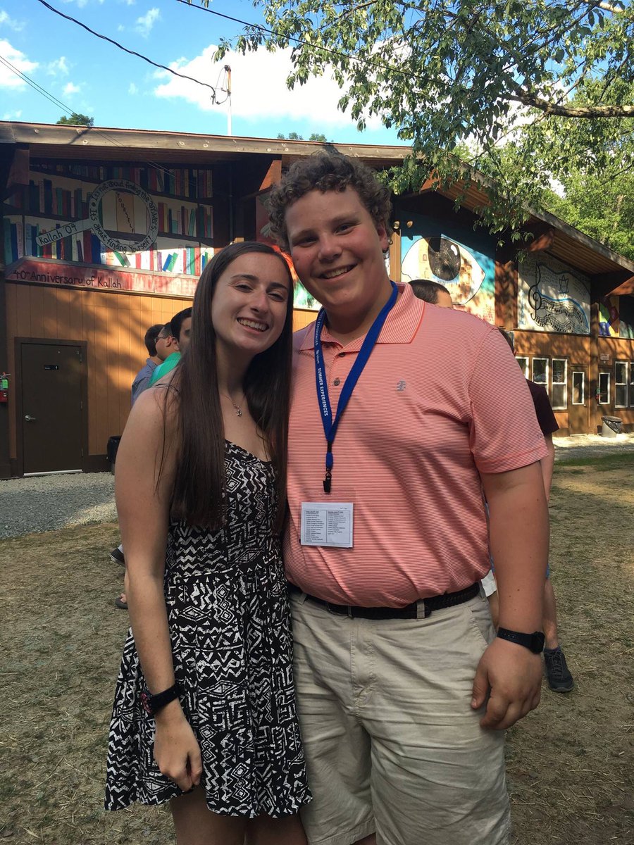 prestonsiegel's tweet photo. Happy birthday Pesick! Glad I could spend two summers in a row with you 😜😘! @rachelpesick https://t.co/KMy4mbHFnI