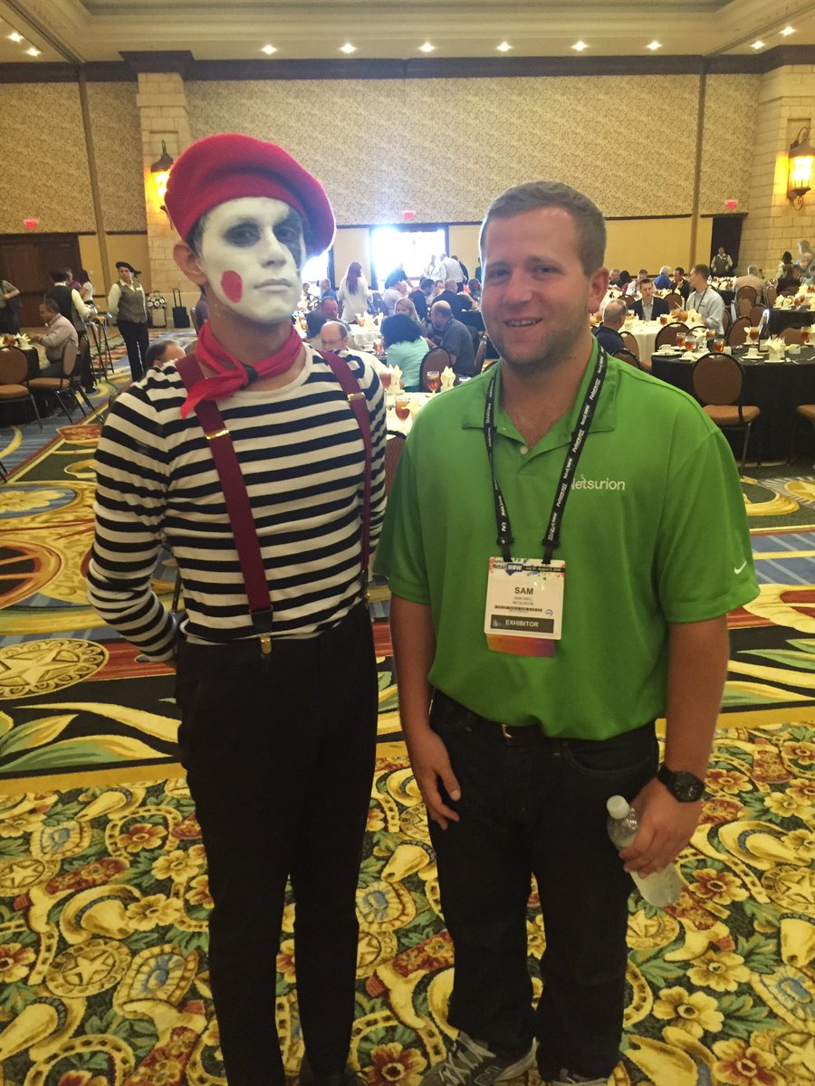 MarkBCline's tweet photo. @Netsurion Young Sam closing down #RSPA2016 #RetailNOW2016 https://t.co/FbMadaXhsg