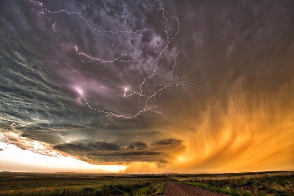 AwesomeEarthPix's tweet photo. Thunderstorm Over Fields Of Nebraska | Photography by ©Mark Rosengarten https://t.co/DsGuhj5V7O