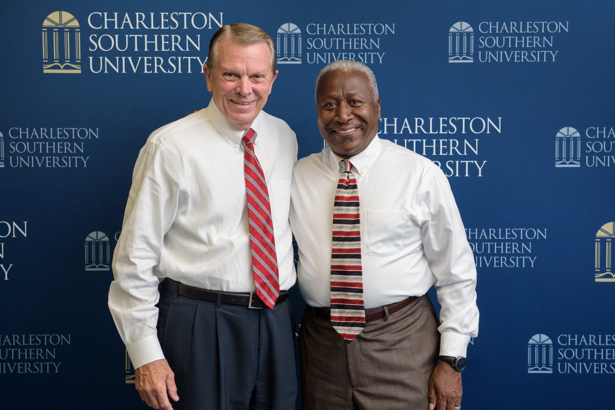 CSUNIV's tweet photo. Hey! Look who dropped in for a visit: New @SCSTATE1896 president Dr. Clark visited @CSUNIV today! https://t.co/nWpW2qQiUA