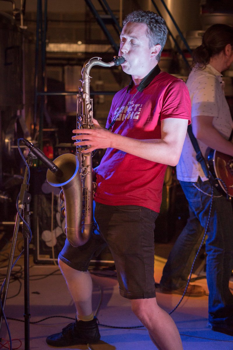 Photos from last Saturday's gig at @blackirisbrewery, hosted by <a href="/Imnotfromlondon/">🅸'🅼 🅽🅾🆃 🅵🆁🅾🅼 🅻🅾🅽🅳🅾🅽</a> facebook.com/media/set/?set…