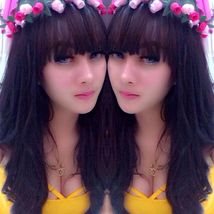 I N D A H ♔ tweet media