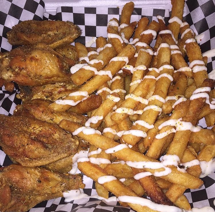 pra_lees's tweet photo. Wing it Wednesday😋🍗 https://t.co/iwmlXI6OnM