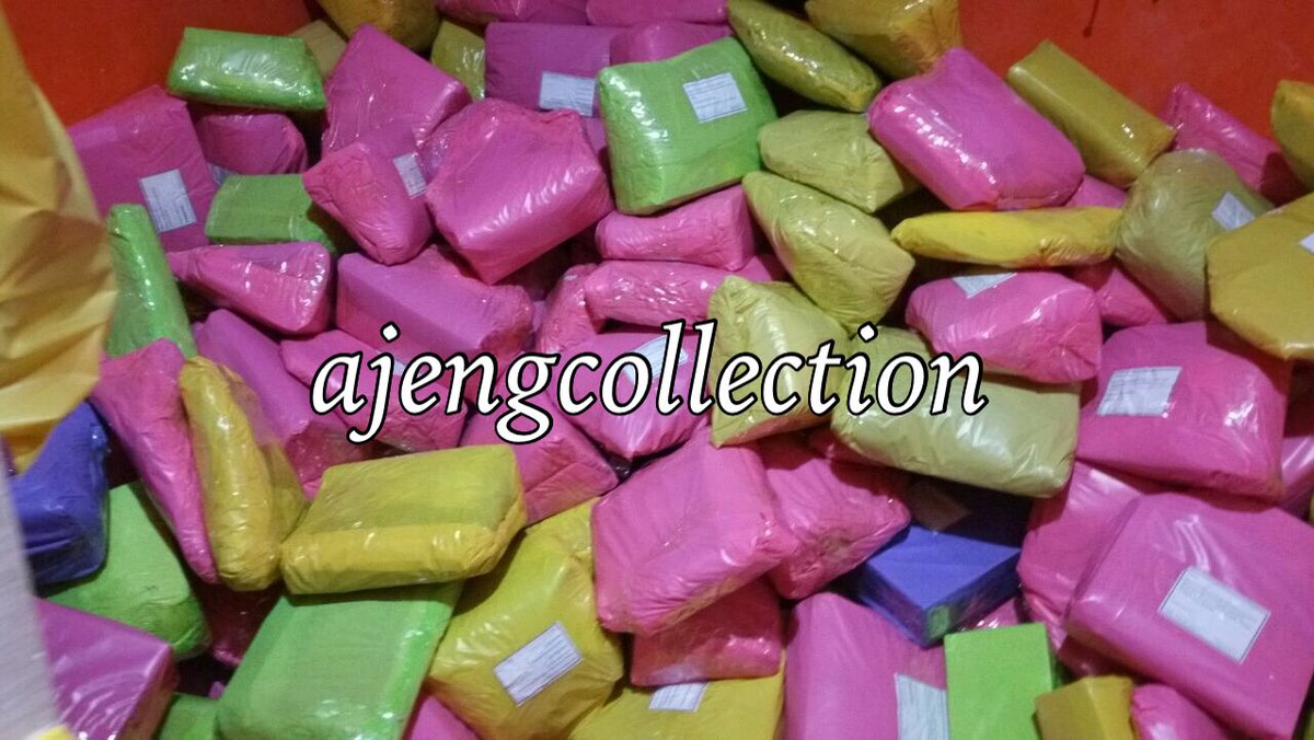 iklan_gratis10's tweet photo. @promoJABAR #ajengcollection supplier #tasbatam harga grosir kualitas butik https://t.co/Dv5DjeMbSV https://t.co/3Io3O1OsN8
