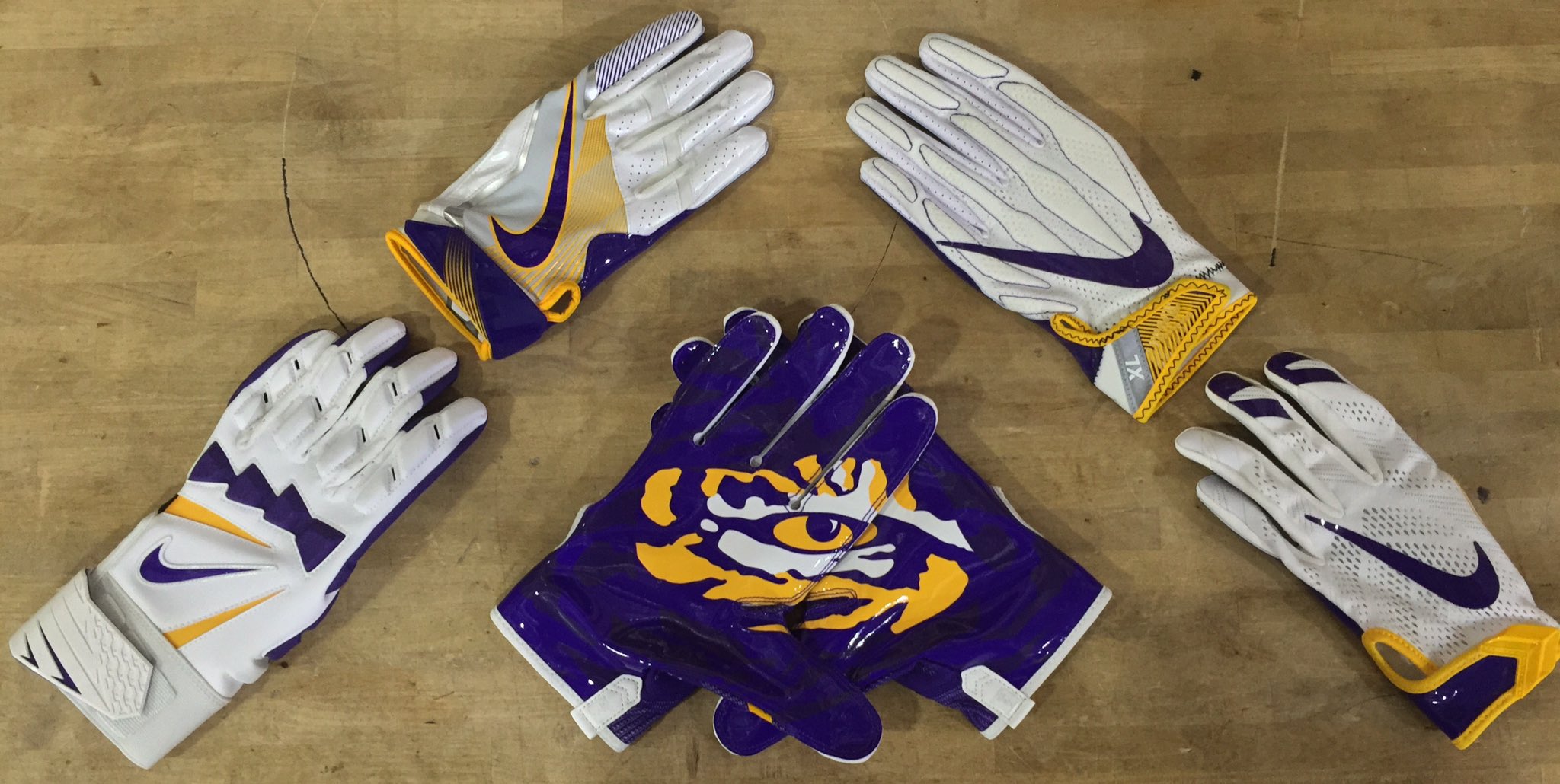 lsu football gloves