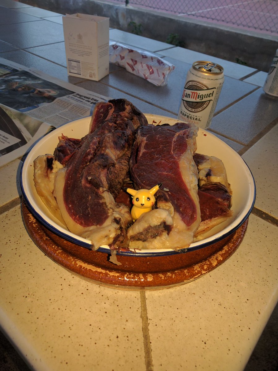 margartorre's tweet photo. Putos pokemon!!! Hasta en la casa comida me salen
#pokemon #pokemongo #putospokemon https://t.co/UVNohvdVRw