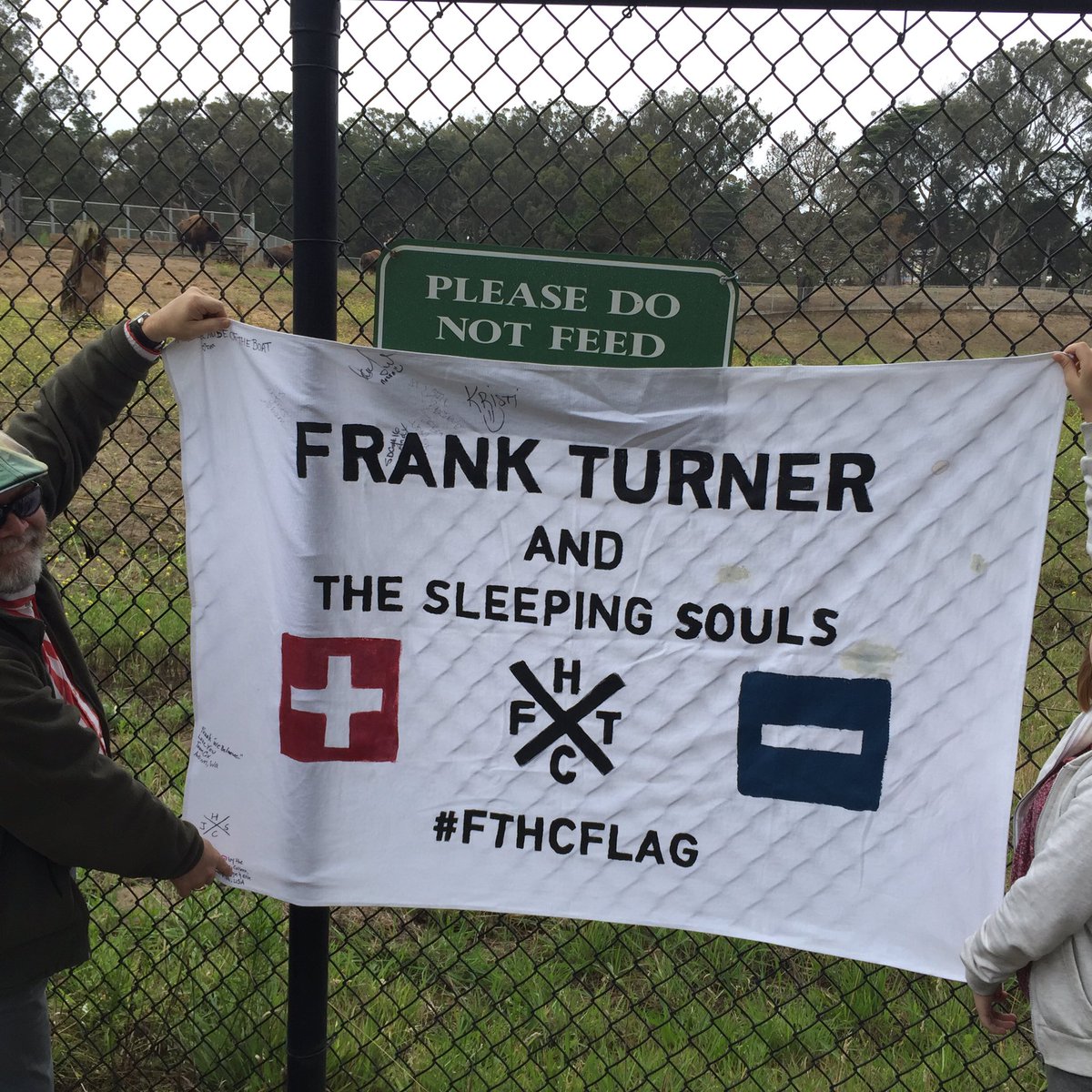 zoe_bee_'s tweet photo. #FTHCflag seeing the sights in San Francisco. https://t.co/HtgZxAqjtw