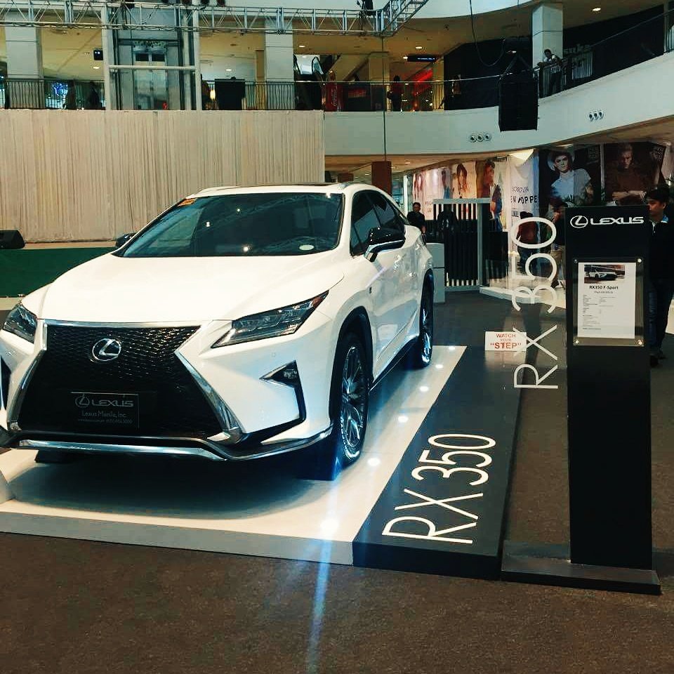 abreezatweets's tweet photo. Check out the sweet rides at the Lexus roadshow this weekend! #AbreezaMall #ILoveAyalaMalls #Lexus #LexusPH https://t.co/71y4nyQDZ0