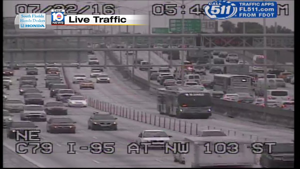 CRASH: I-95 NB & NW 103rd St. An express lane is blocked. Speeds moving at 12 mph. Expect delays. #TRAFFIC #MIAMI https://t.co/XZyMzA3RbB