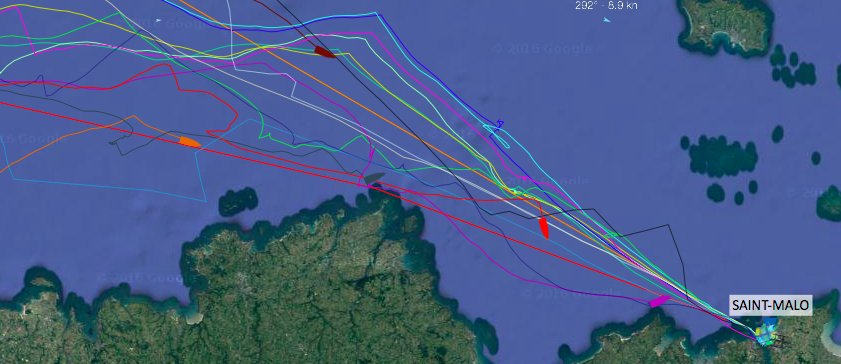SailorsRaces's tweet photo. #TransatQSM @VandB (144) 8e #Class40 ralenti à 1,9 nds à 11,6 nm de St-Malo. @Class40_65 (65) 9e à 26,3 nm arrivée. https://t.co/rRTU0dAWyg