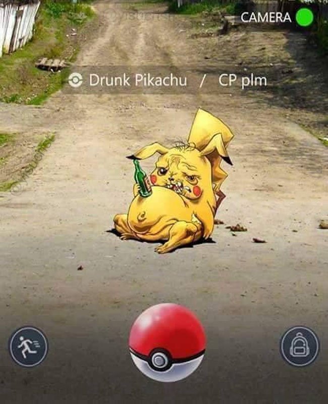 yisucrist's tweet photo. cuando t encuentras un pikachu en mi puto barrio https://t.co/eM6QzN7V6J