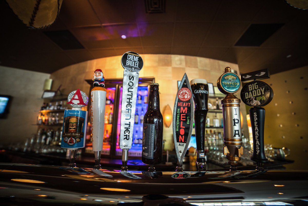 Tonight is an awesome night to enjoy one of our draft beers or the refreshing 
"Pink Sage Martini" #BeatTheHeat