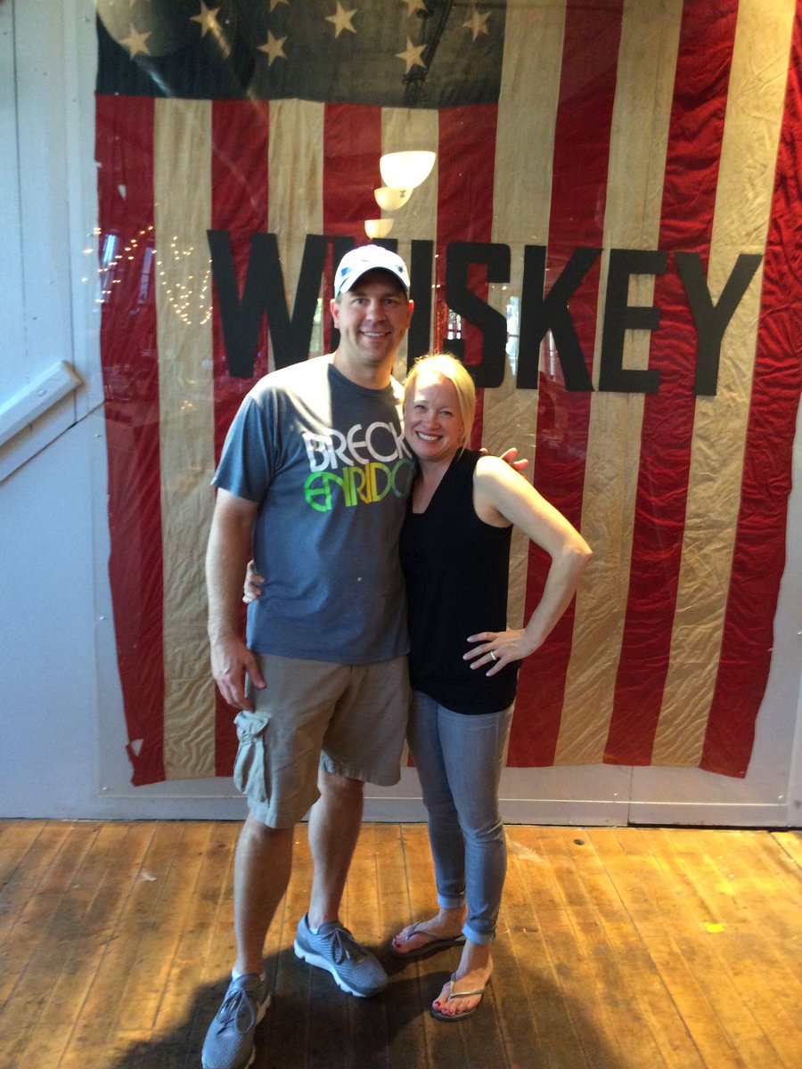 lueckr7's tweet image. Enjoying some #featherbone @JourneymanDist