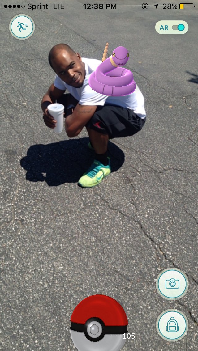 FranklinEHarris's tweet photo. Take a pic for the gram with my nigga ekans https://t.co/ZfpbQHW8PR