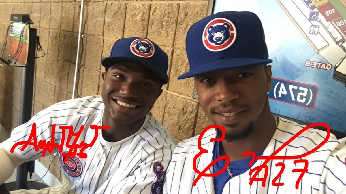 SBCubs's tweet photo. Eloy Jimenez & Andruw Monasterio were signing by Gate B tonight! Couldn't make it? We have you covered! #Selfiegraph https://t.co/7VnjzPdIng
