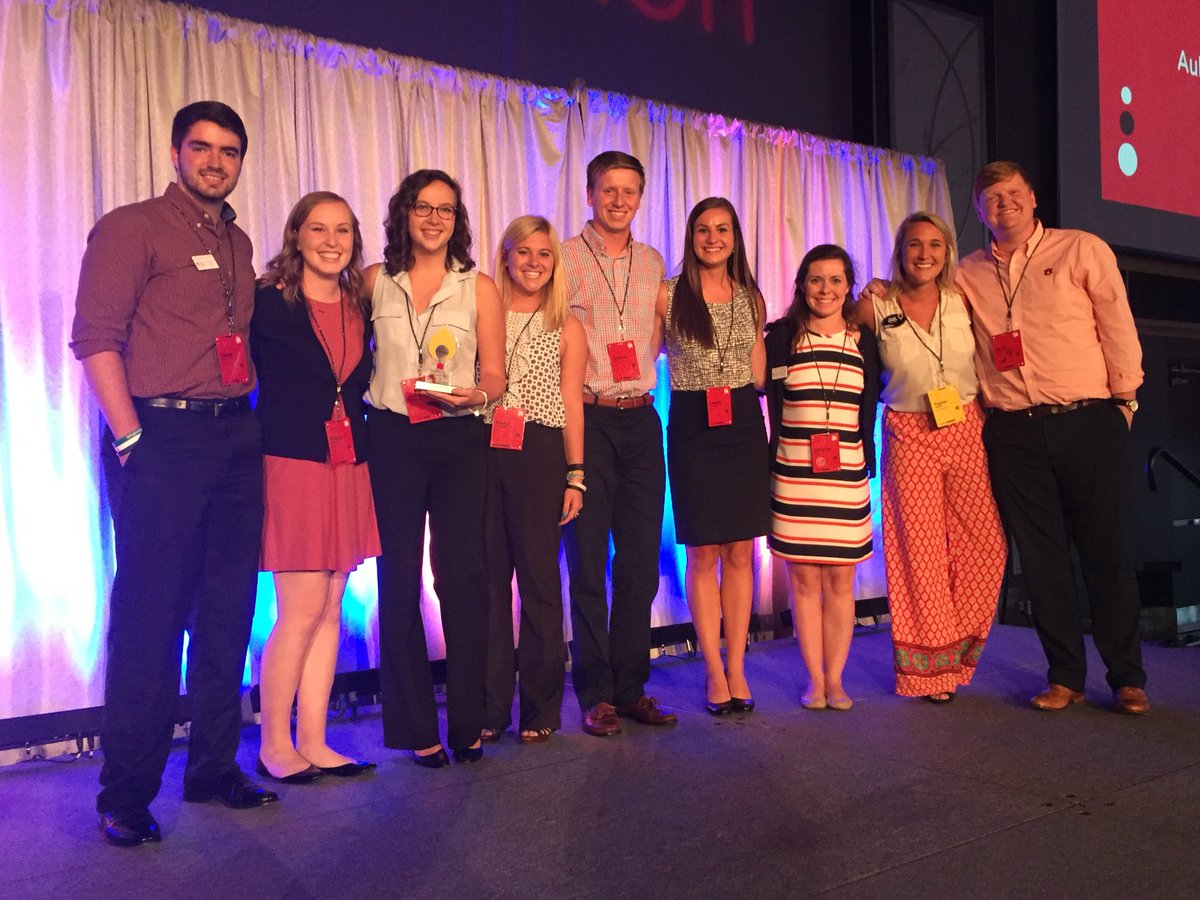 CMN_HQ's tweet photo. For Martin. Best Storytelling Award goes to @AuburnDM! #DMLC2016 @AuburnU https://t.co/sTAC1SjAdu