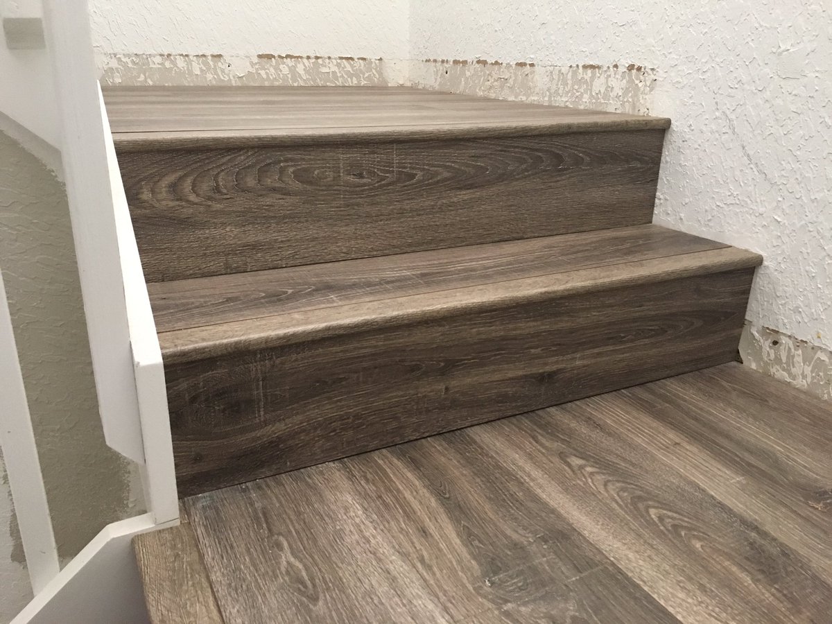 quantumfloors's tweet photo. Driftwood Oak by @MohawkFlooring https://t.co/IZYz6DjbUk