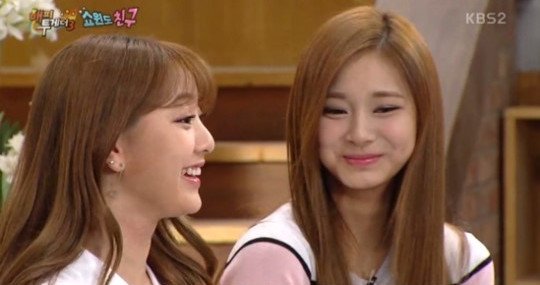 hyem__k's tweet photo. #TWICE’s #Jihyo Talks About #Tzuyu’s Inability To Hide Her True Feelings
https://t.co/eqWf3yiRdu https://t.co/quVKd98kt6