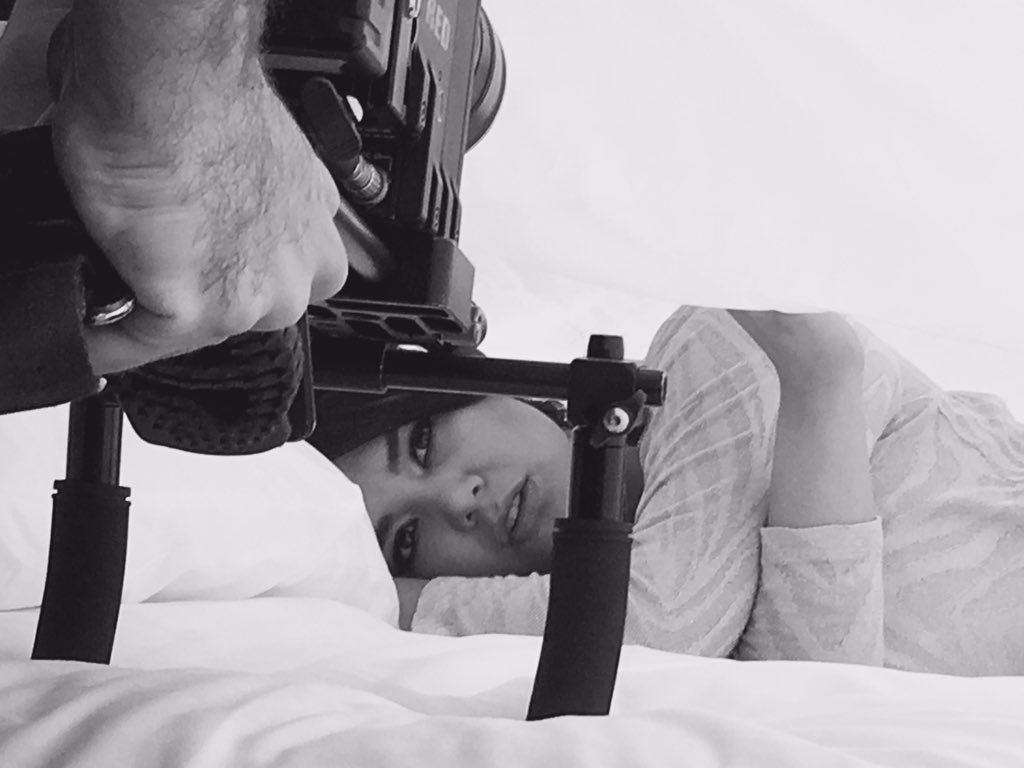 Muy emocionada grabando el video oficial de #Cobarde!!!😀💋