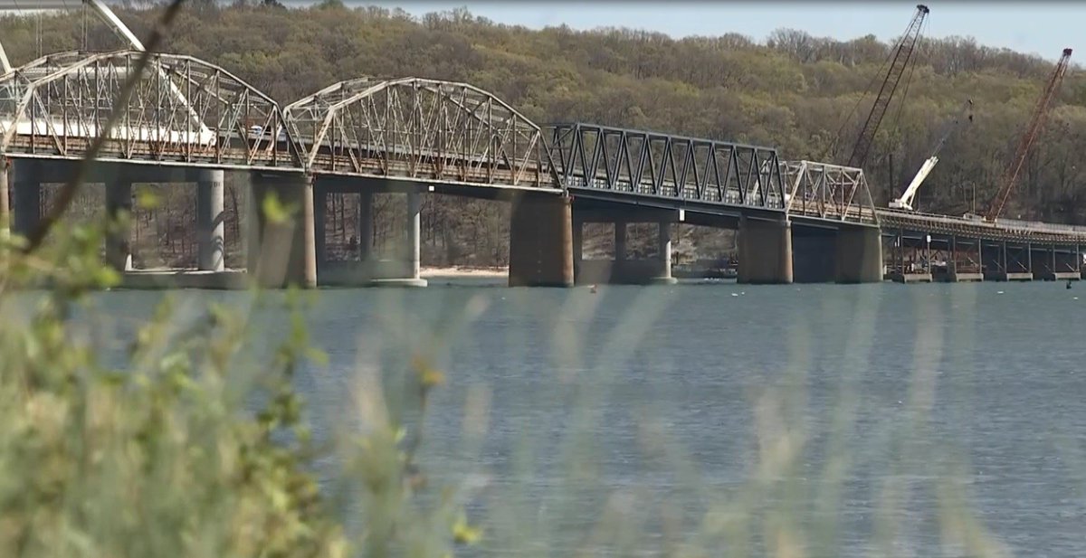 WPSDLocal6's tweet photo. Old Eggners Ferry Bridge'll come down Monday, and we'll have cameras up when it does. #WPSD https://t.co/1GegdzdHIk https://t.co/VMbHcXmd2Q