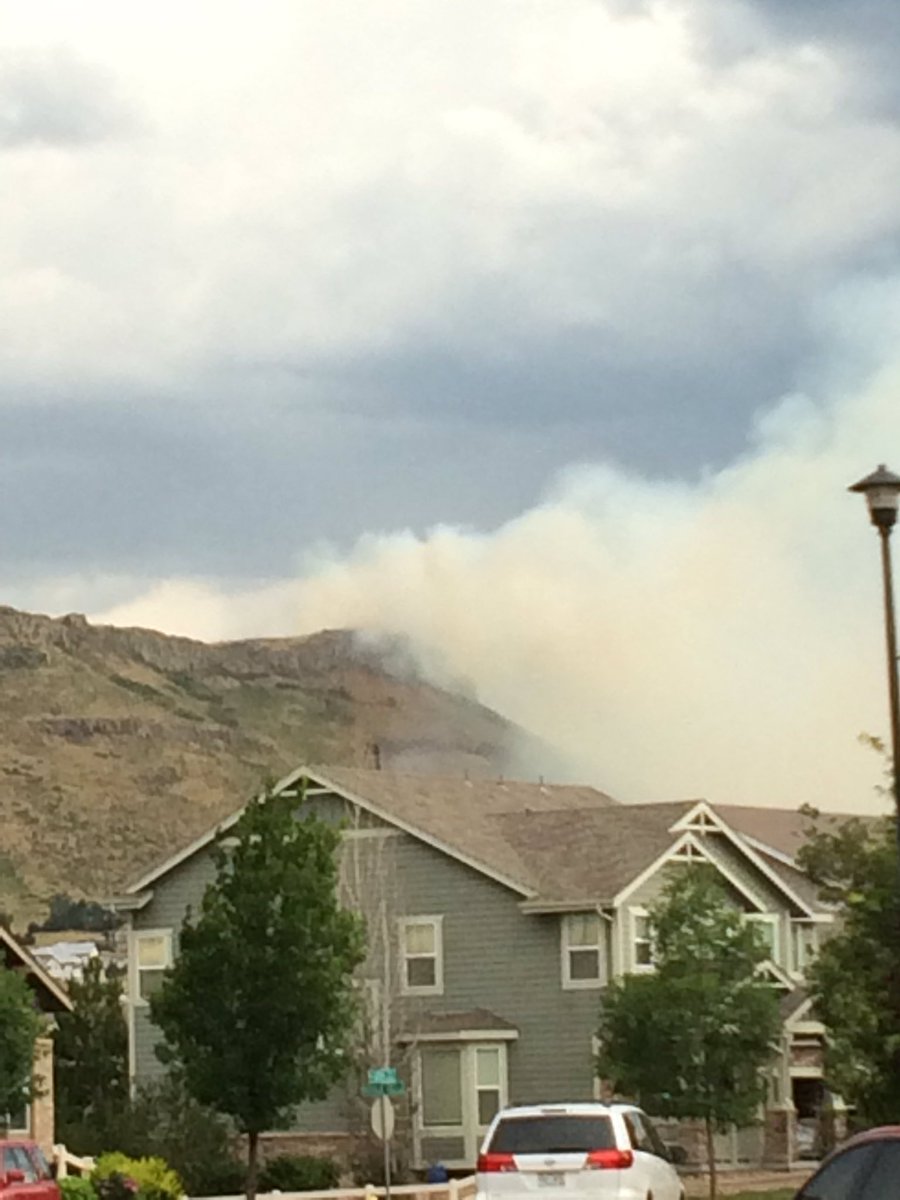 jameyturner's tweet photo. Fire on the mountain - #northtable #Golden https://t.co/BGiIImrsqS