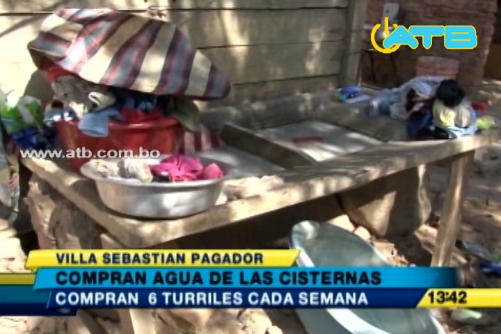 Villa Sebastián Pagador de Cochabamba sufre escasez de agua y paga