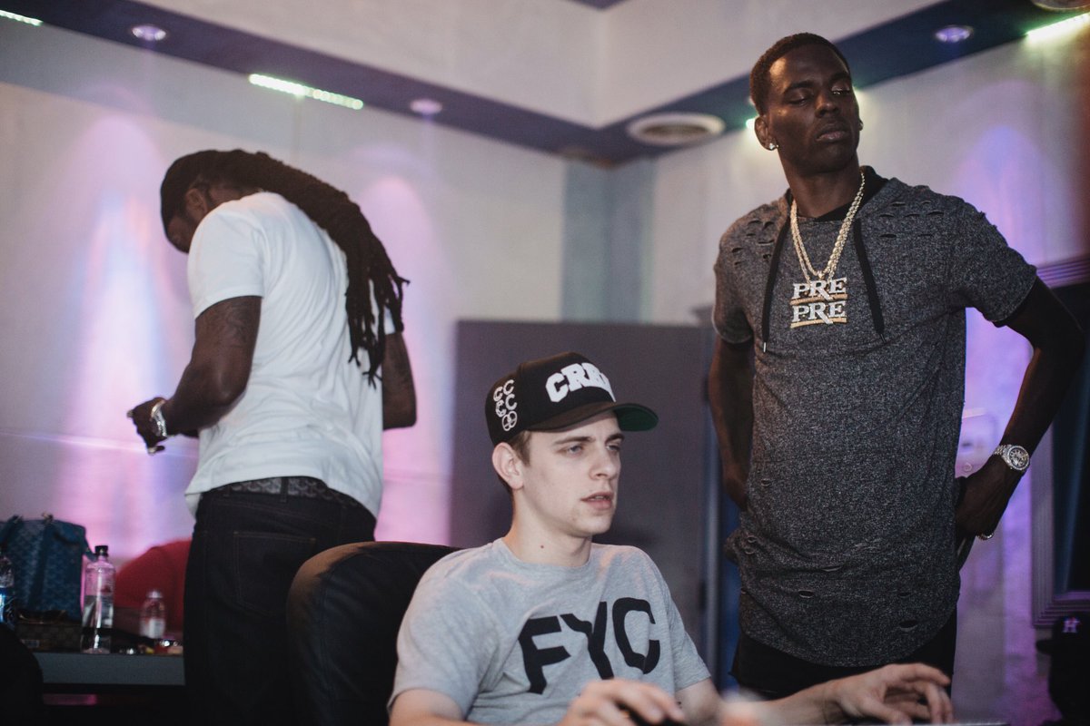 NolanPresley's tweet photo. Chainz x Dolph.... #TRU x #PRE 📸: @JoeMoore724 https://t.co/smzMeQ7EVa
