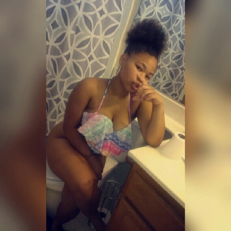 KaiiIsTheWay's tweet photo. Kaiilocc 😈♿💙💍😛 https://t.co/duIBOQd48K